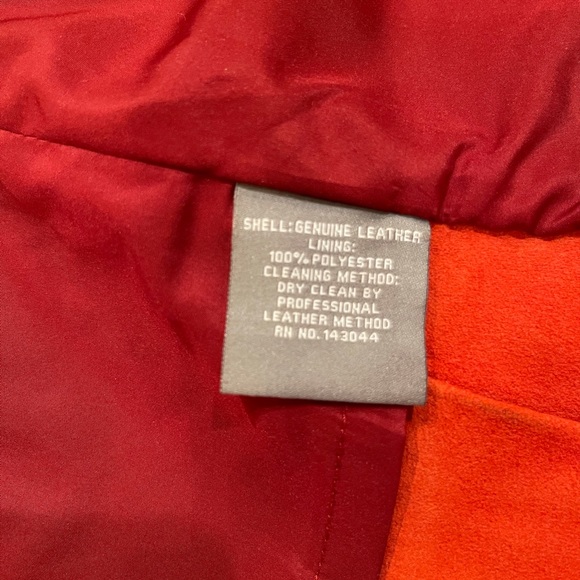 BAGATELLE Fitted Leather Jacket - Picture 10 of 10